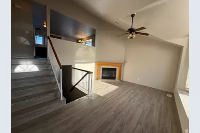 8333 S Plum Blossom Cir W #406, West Jordan, UT 84088 - Photo 9
