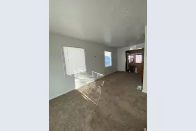 718 N 200 E, Price, UT 84501 - Photo 5