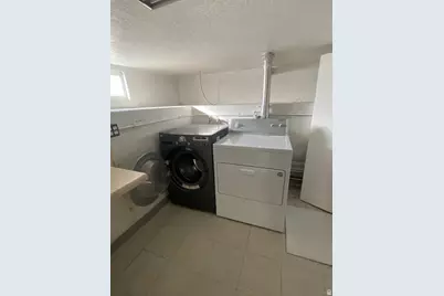 718 N 200 E, Price, UT 84501 - Photo 17