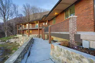 383 S 500 E, Farmington, UT 84025 - Photo 9