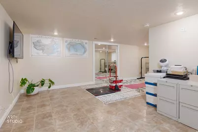 11129 S 2125 E, Sandy, UT 84092 - Photo 27