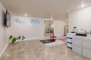 11129 S 2125 E, Sandy, UT 84092 - Photo 27