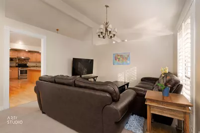 11129 S 2125 E, Sandy, UT 84092 - Photo 9