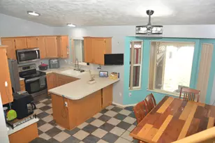 932 N 1250 St E, Tooele, UT 84074 - Photo 3