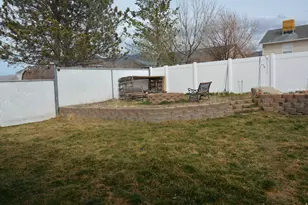 932 N 1250 St E, Tooele, UT 84074 - Photo 19