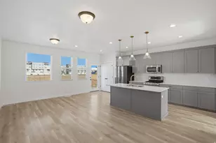 5028 W Daybreak Pkwy, South Jordan, UT 84009 - Photo 9
