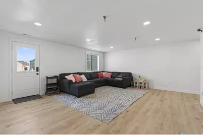 5212 W Courtly Ln, Herriman, UT 84096 - Photo 21