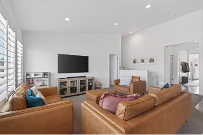 5212 W Courtly Ln, Herriman, UT 84096 - Photo 7