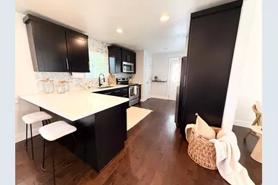 10240 S Locksley Rd E, Sandy, UT 84092 - Photo 5