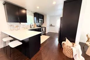 10240 S Locksley Rd E, Sandy, UT 84092 - Photo 5