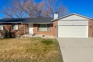 10240 S Locksley Rd E, Sandy, UT 84092 - Photo 21