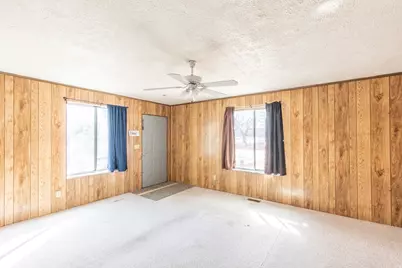 270 E 8680 S, Sandy, UT 84070 - Photo 9