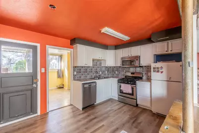 270 E 8680 S, Sandy, UT 84070 - Photo 5