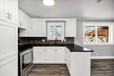 215 N 800 E, Hyrum, UT 84319 - Photo 5