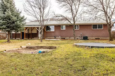 215 N 800 E, Hyrum, UT 84319 - Photo 29