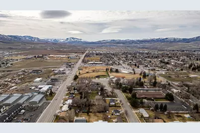 215 N 800 E, Hyrum, UT 84319 - Photo 55