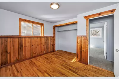 215 N 800 E, Hyrum, UT 84319 - Photo 13