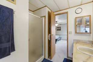 1551 W Indian Summer Dr, Salt Lake City, UT 84116 - Photo 23