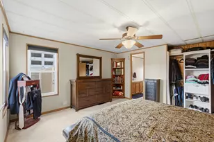 1551 W Indian Summer Dr, Salt Lake City, UT 84116 - Photo 21