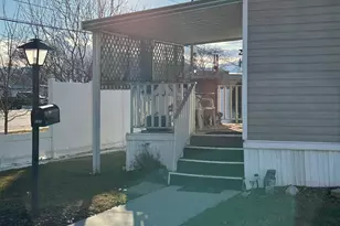 3086 Justice St W, West Valley, UT 84119 - Photo 3