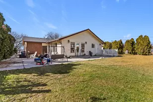 1874 N 300 W, Sunset, UT 84015 - Photo 29