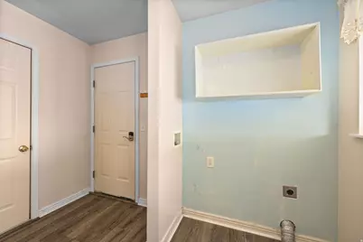 305 W 2300 S, Perry, UT 84302 - Photo 25