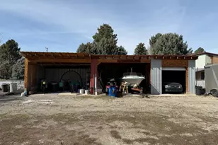 415 E Maple St, Mapleton, UT 84664 - Photo 9