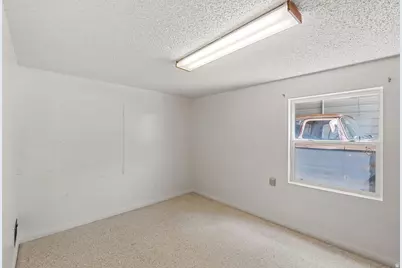 415 E Maple St, Mapleton, UT 84664 - Photo 23