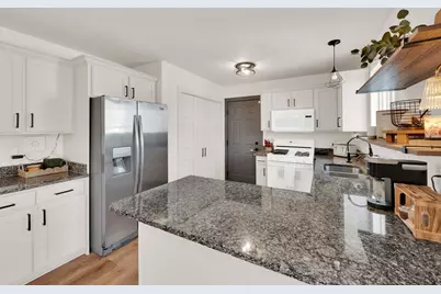 4610 N Kestrel Way, Eagle Mountain, UT 84005 - Photo 3