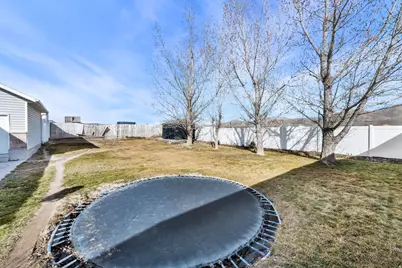 4610 N Kestrel Way, Eagle Mountain, UT 84005 - Photo 21