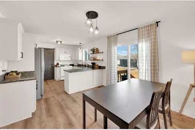 4610 N Kestrel Way, Eagle Mountain, UT 84005 - Photo 5