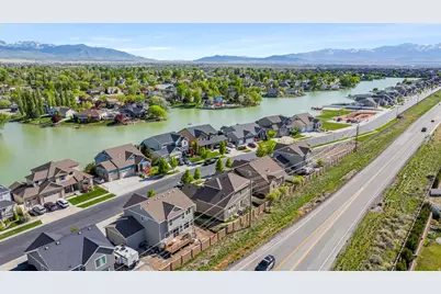 33 E Delgada Ln, Stansbury Park, UT 84074 - Photo 33