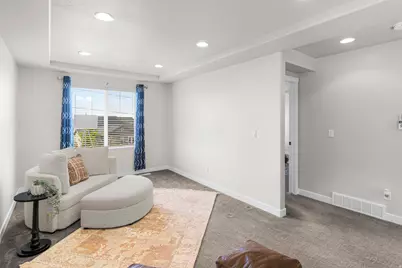 33 E Delgada Ln, Stansbury Park, UT 84074 - Photo 19