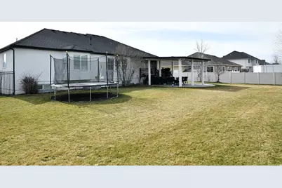 1830 W Heywood Dr, Kaysville, UT 84037 - Photo 17