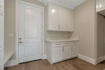 15724 S Rolling Bluff Dr, Draper, UT 84020 - Photo 11