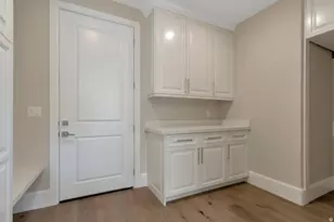 15724 S Rolling Bluff Dr, Draper (UT Cnty), UT 84020 - Photo 11