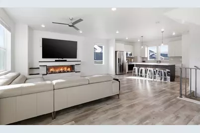 6372 W South Jordan Pkwy #254, South Jordan, UT 84009 - Photo 9