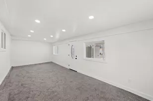 1091 N Mecham Ln, Midvale, UT 84047 - Photo 25