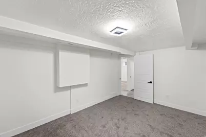 1091 E Mecham Ln, Midvale, UT 84047 - Photo 31