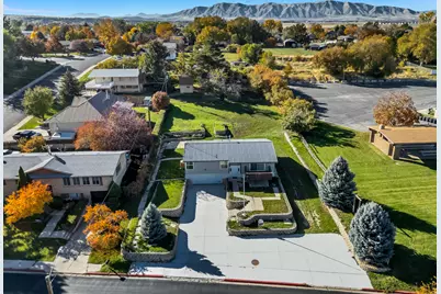 390 S Salem Dr, Salem, UT 84653 - Photo 43