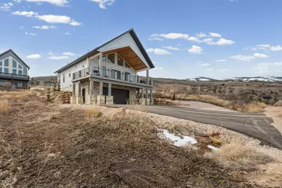 776 W Snowberry Ct, Garden City, UT 84028 - Photo 3