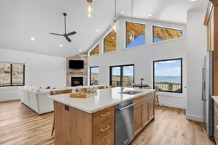 776 W Snowberry Ct, Garden City, UT 84028 - Photo 17