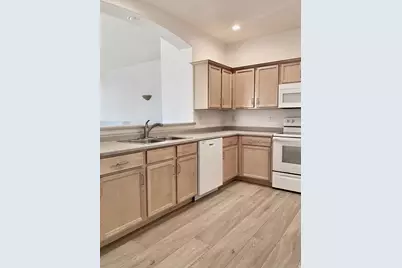 2918 N 1310 W #D, Lehi, UT 84043 - Photo 11