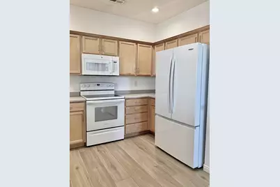 2918 N 1310 W #D, Lehi, UT 84043 - Photo 15