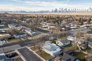 1007 Bonneville Ave, Logan, UT 84341 - Photo 33