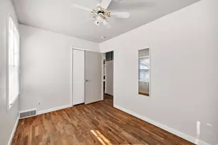 1007 Bonneville Ave, Logan, UT 84341 - Photo 17