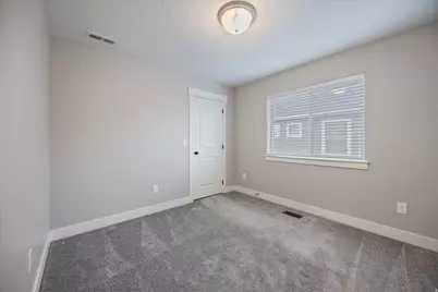 9303 N Vernham Ln, Eagle Mountain, UT 84005 - Photo 17