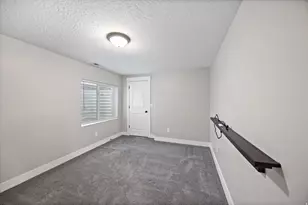 9303 N Vernham Ln, Eagle Mountain, UT 84005 - Photo 31