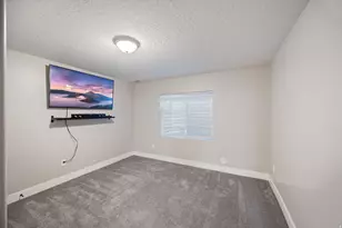 9303 N Vernham Ln, Eagle Mountain, UT 84005 - Photo 29