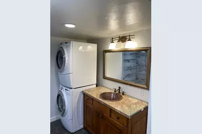 340 E 400 N, Logan, UT 84321 - Photo 11